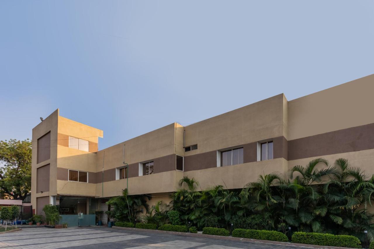 Rourkela Oyo 75956 Hotel Grand מראה חיצוני תמונה